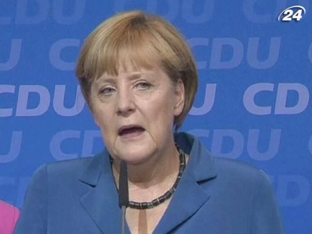 Блок Ангелы Меркель одержал убедительную победу
