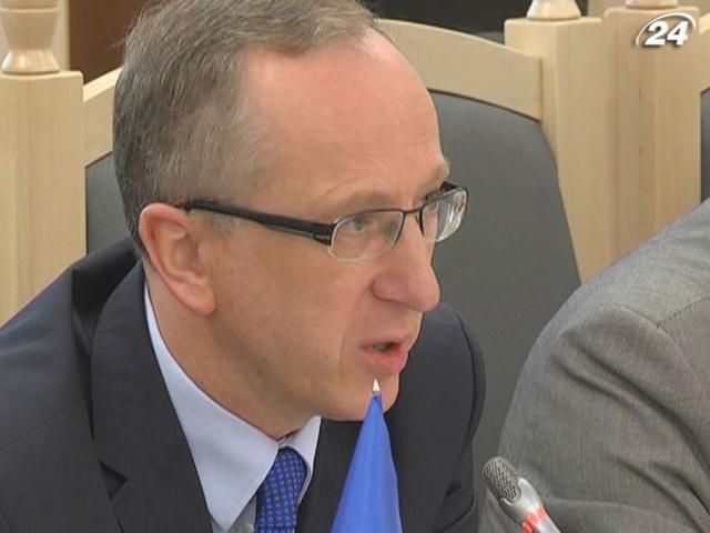 ЕС обеспокоен, что в Украине суды лишают депутатов мандатов ЕС обеспокоен, что в Украине суды лишают депутатов мандатов