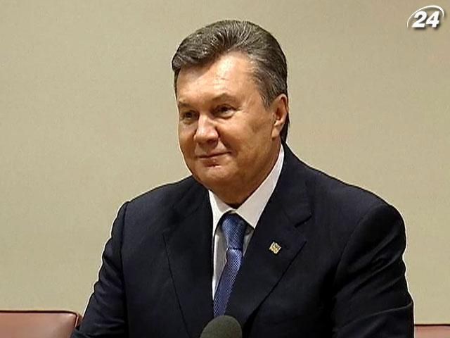 Янукович розповів агентству Bloomberg про стосунки з Росією Янукович розповів агентству Bloomberg про стосунки з Росією