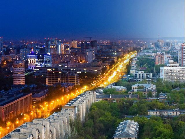 Свободовцы требуют переименовать харьковский проспект Ленина Свободовцы требуют переименовать харьковский проспект Ленина