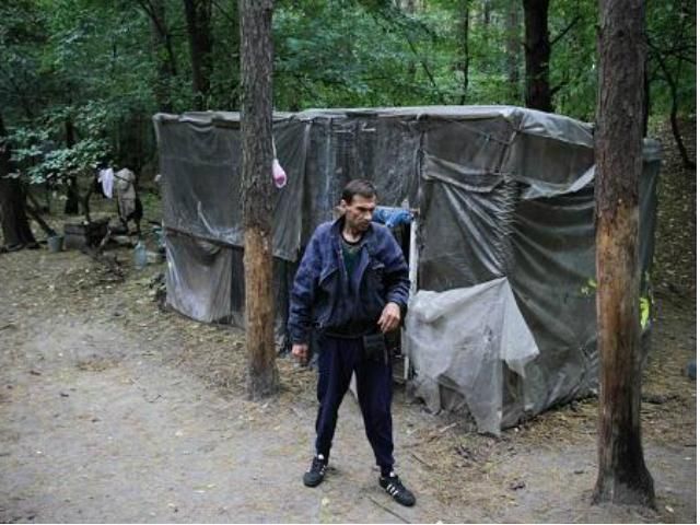 Біля Києва знайшли 4 "дітей-мауглі" (Фото. Відео) Біля Києва знайшли 4 "дітей-мауглі" (Фото. Відео)