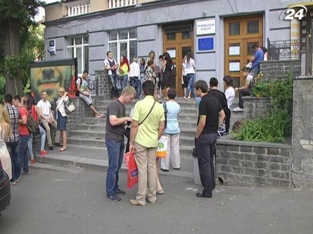 Бюджетні місця у вишах скоротять на 10%, - Міносвіти Бюджетні місця у вишах скоротять на 10%, - Міносвіти