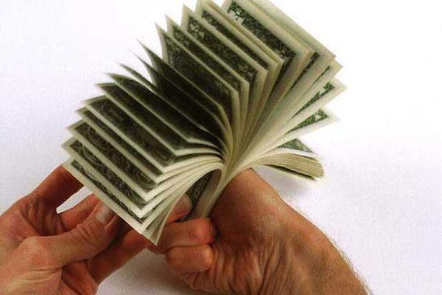 Банки продовжать платити відсотки і після смерті власника депозиту Банки продовжать платити відсотки і після смерті власника депозиту