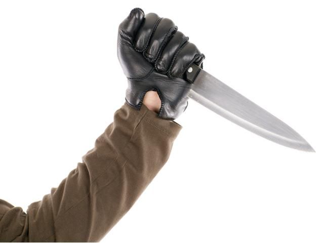 В Одессе таксист порезал сотрудника прокуратуры В Одессе таксист порезал сотрудника прокуратуры