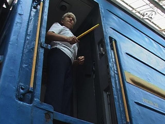 В усіх пасажирських поїздах запровадять електронний квиток В усіх пасажирських поїздах запровадять електронний квиток