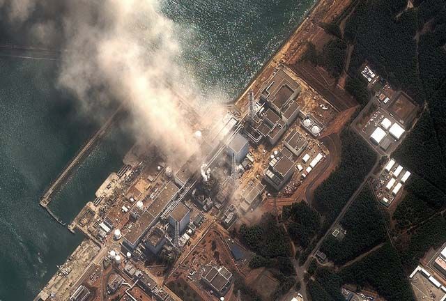 На "Фукусима-1" начали очищать от радиации воду