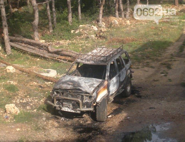 В Севастополі спалили машину депутата