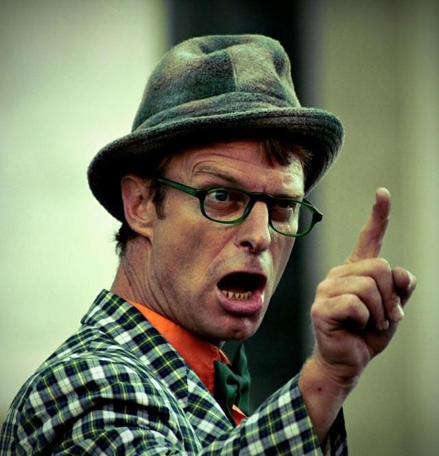 За матюки в громадських місцях штрафуватимуть до 850 грн, - законопроект За матюки в громадських місцях штрафуватимуть до 850 грн, - законопроект