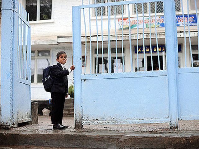 У Таджикистані школяр посеред уроку вбив однокласника 