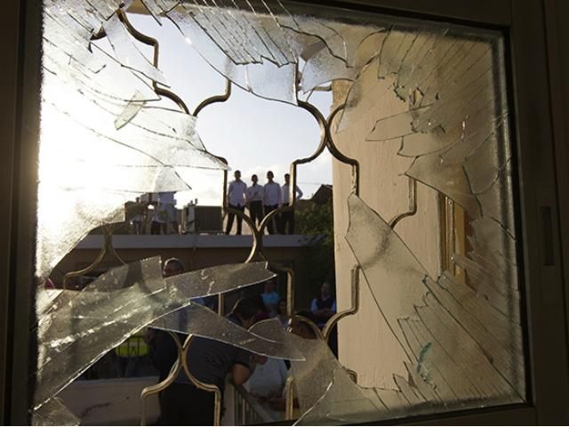 Израильские военные обстреляли палестинцев из Сектора Газа Израильские военные обстреляли палестинцев из Сектора Газа