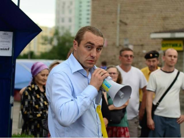 У Добкина маниакальная страсть к нацистским символам - Мирошниченко У Добкина маниакальная страсть к нацистским символам - Мирошниченко