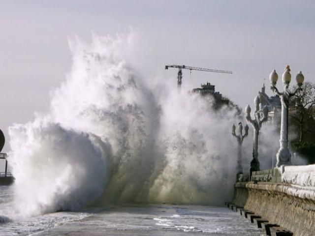 2 жовтня в Україні сильні дощі та штормовий вітер 2 жовтня в Україні сильні дощі та штормовий вітер