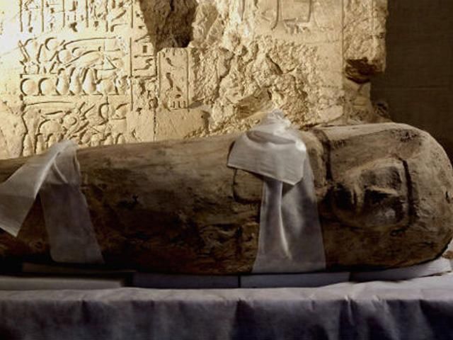 Мумия, найденная недавно в Германии, оказалась пластиковой Мумия, найденная недавно в Германии, оказалась пластиковой