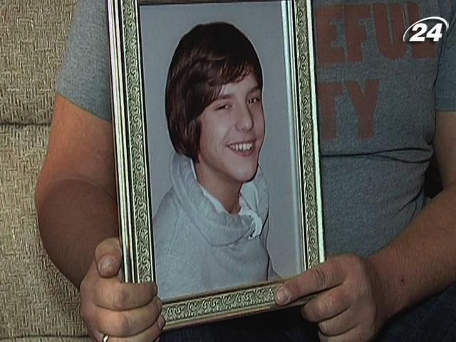 В Донецке врачей обвинили в гибели подростка В Донецке врачей обвинили в гибели подростка