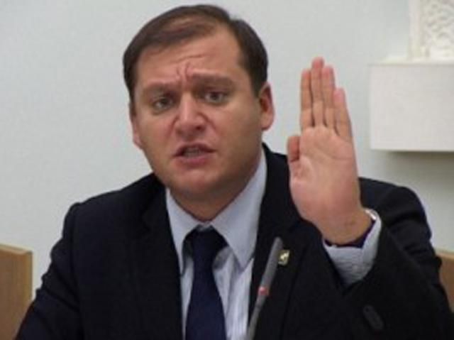 Свободовец усмотрел в номерах машины Добкина сакральное неонацистское содержание Свободовец усмотрел в номерах машины Добкина сакральное неонацистское содержание