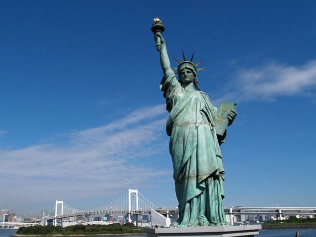 Статую Свободы закрыли для посетителей Статую Свободы закрыли для посетителей