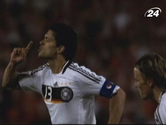 Спортивная история: 2 октября - завершил карьеру Михаэль Баллак Спортивная история: 2 октября - завершил карьеру Михаэль Баллак