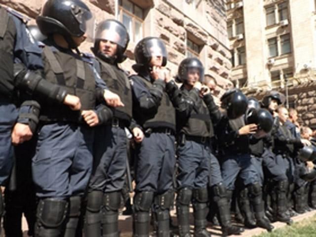 Міліція запевняє, що КМДА охороняє 500 правоохоронців