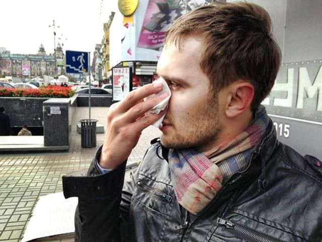 Свободовцу под КГГА сломали нос Свободовцу под КГГА сломали нос