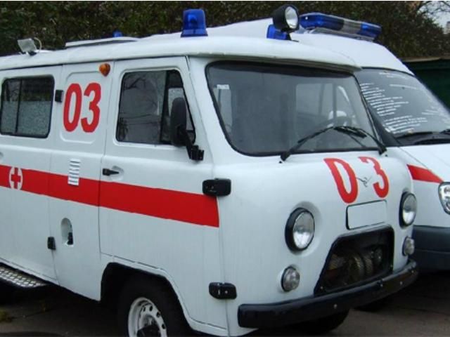 Суддя на джипі збив священика-велосипедиста Суддя на джипі збив священика-велосипедиста