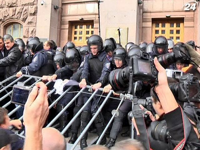 Событие дня: Кровь и ненависть во Киевсоветом Событие дня: Кровь и ненависть во Киевсоветом