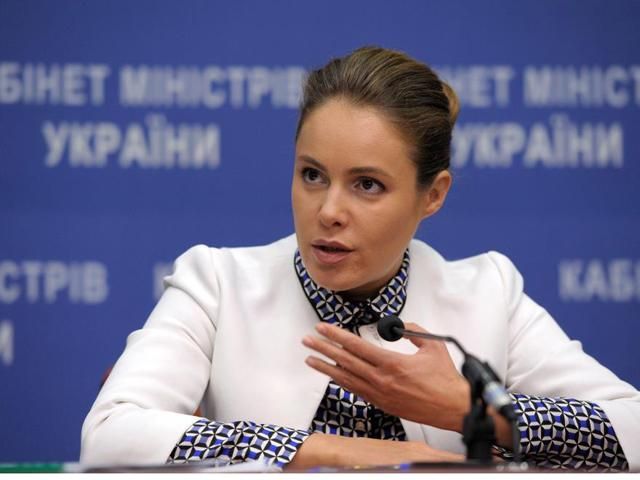 Королевська запевняє, що вона підвищила соцзахист дітей Королевська запевняє, що вона підвищила соцзахист дітей