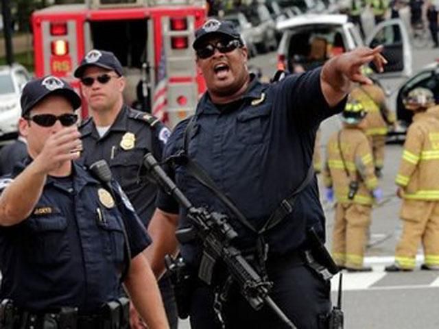 Поліція США розблокувала Капітолій, де засідає конгрес