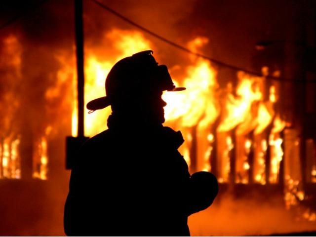 Мати з донькою загинули у пожежі в Києві 