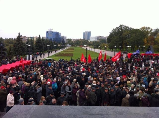 Донецкие коммунисты собрали митинг за Таможенный Союз