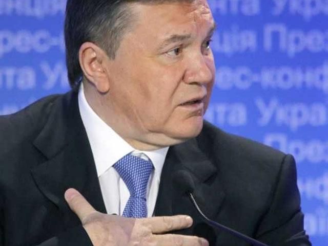 Є різні варіанти виїзду Тимошенко за кордон, обирати буде Янукович, - експерт