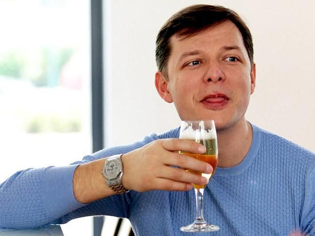 Ляшко требует лишить Януковича и Азарова зарплат Ляшко требует лишить Януковича и Азарова зарплат