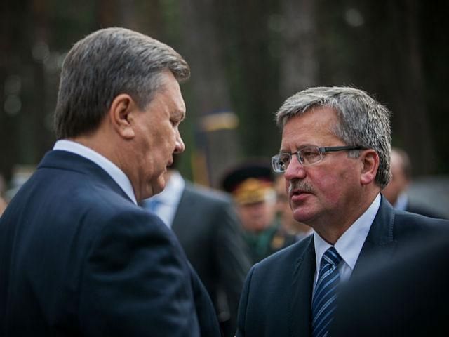Янукович запросив Коморовського на матч Україна-Польща