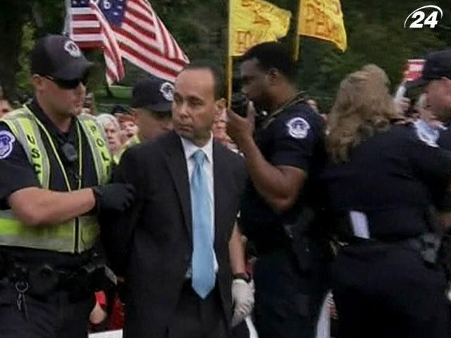 У США арештували 8 конгресменів У США арештували 8 конгресменів