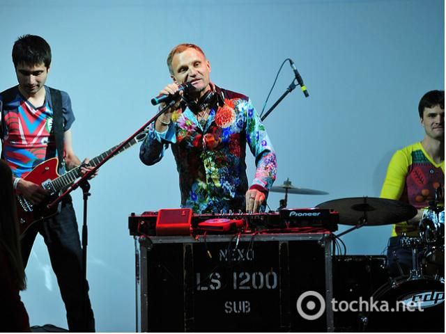 Украинский бомонд пришел посмотреть на модные показы (Фото) Украинский бомонд пришел посмотреть на модные показы (Фото)