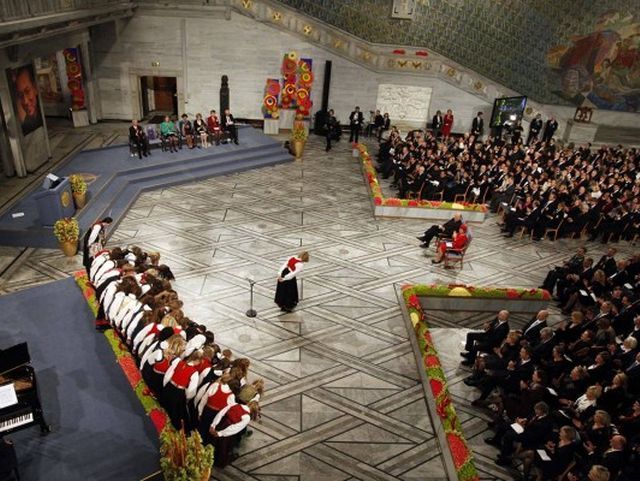 Не Путін. Нобелівську премію миру вручили Організації із заборони хімічної зброї Не Путін. Нобелівську премію миру вручили Організації із заборони хімічної зброї