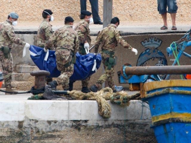 Возле острова Лампедуза найдены тела 34 мигрантов