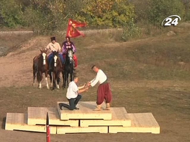 На Хортице показали спектакль об американском адмирале казаке На Хортице показали спектакль об американском адмирале казаке