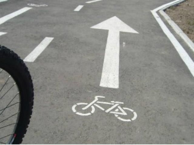 На Закарпатті 20-річний водій збив двох велосипедисток На Закарпатті 20-річний водій збив двох велосипедисток