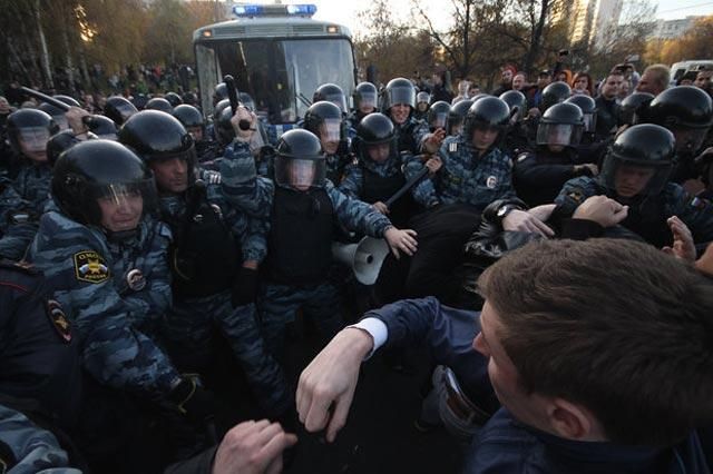В Москве начались задержания мигрантов