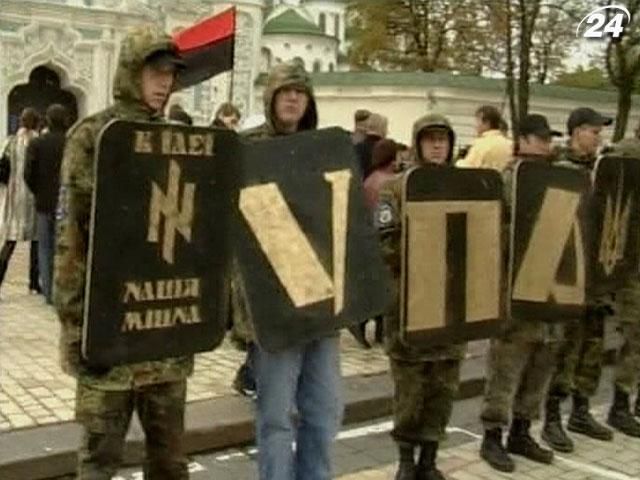 Традиционное шествие коммунистов сегодня не состоится Традиционное шествие коммунистов сегодня не состоится