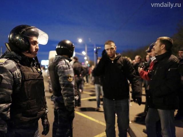 В Москве возобновилась стихийная акция: есть новые задержанные