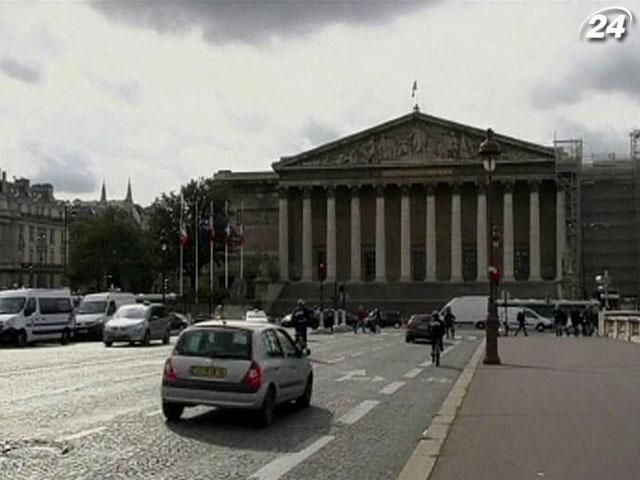 Попри протести, депутати підтримали пенсійну реформу у Франції