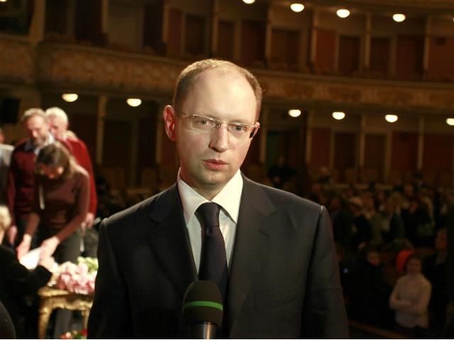 Яценюк сказав, чому з'їзд "Батьківщини" був закритий Яценюк сказав, чому з'їзд "Батьківщини" був закритий