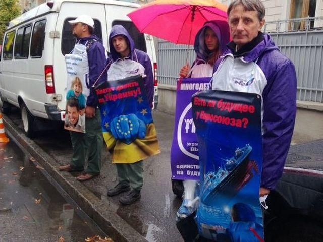 В Украине рекордно уменьшилось количество сторонников Таможенного союза, - опрос В Украине рекордно уменьшилось количество сторонников Таможенного союза, - опрос