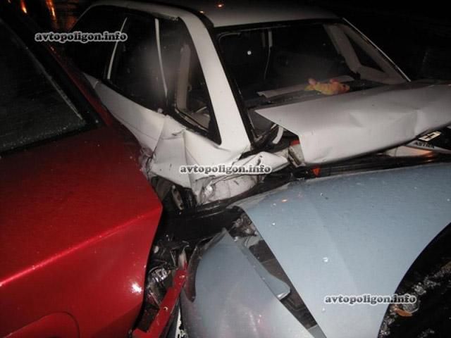 Двойное ДТП в Киеве: 7 авто пострадали