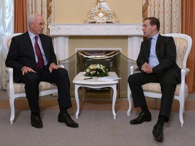 Ми почали перезавантаження, - Азаров про стосунки з Росією Ми почали перезавантаження, - Азаров про стосунки з Росією