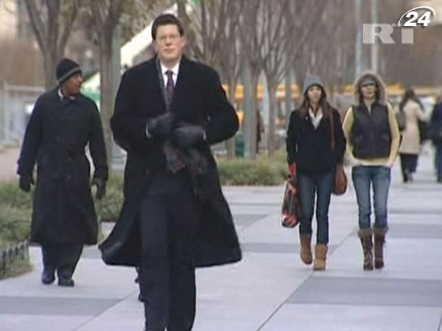 Американські держслужбовці повертаються на роботу Американські держслужбовці повертаються на роботу