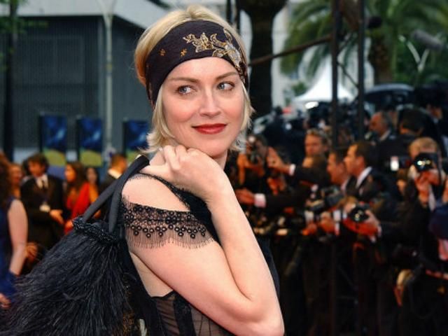 Шэрон Стоун получит награду от лауреатов Нобелевской премии мира Шэрон Стоун получит награду от лауреатов Нобелевской премии мира