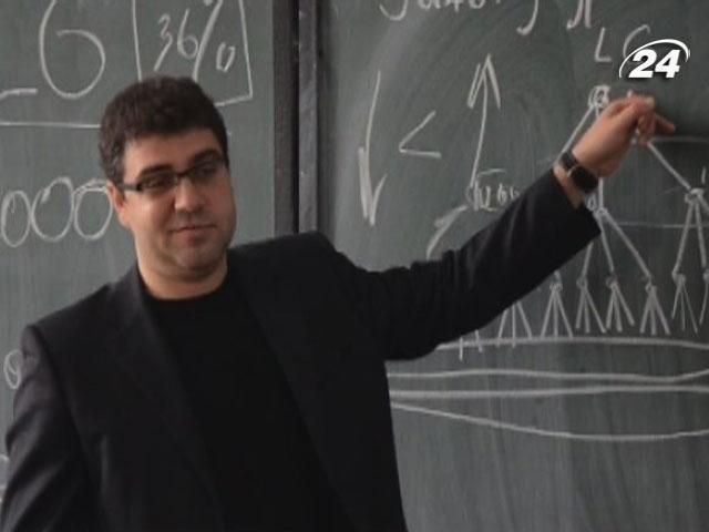 Одесских студентов ознакомили с основами финансовой грамотности Одесских студентов ознакомили с основами финансовой грамотности