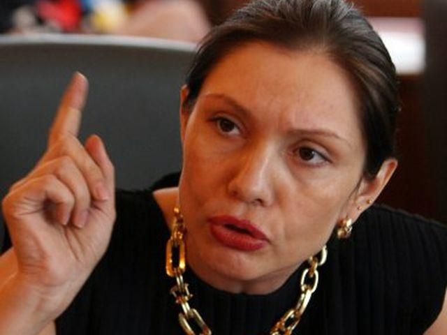 Тимошенко має визнати провину і попросити про помилування, – регіоналка Тимошенко має визнати провину і попросити про помилування, – регіоналка